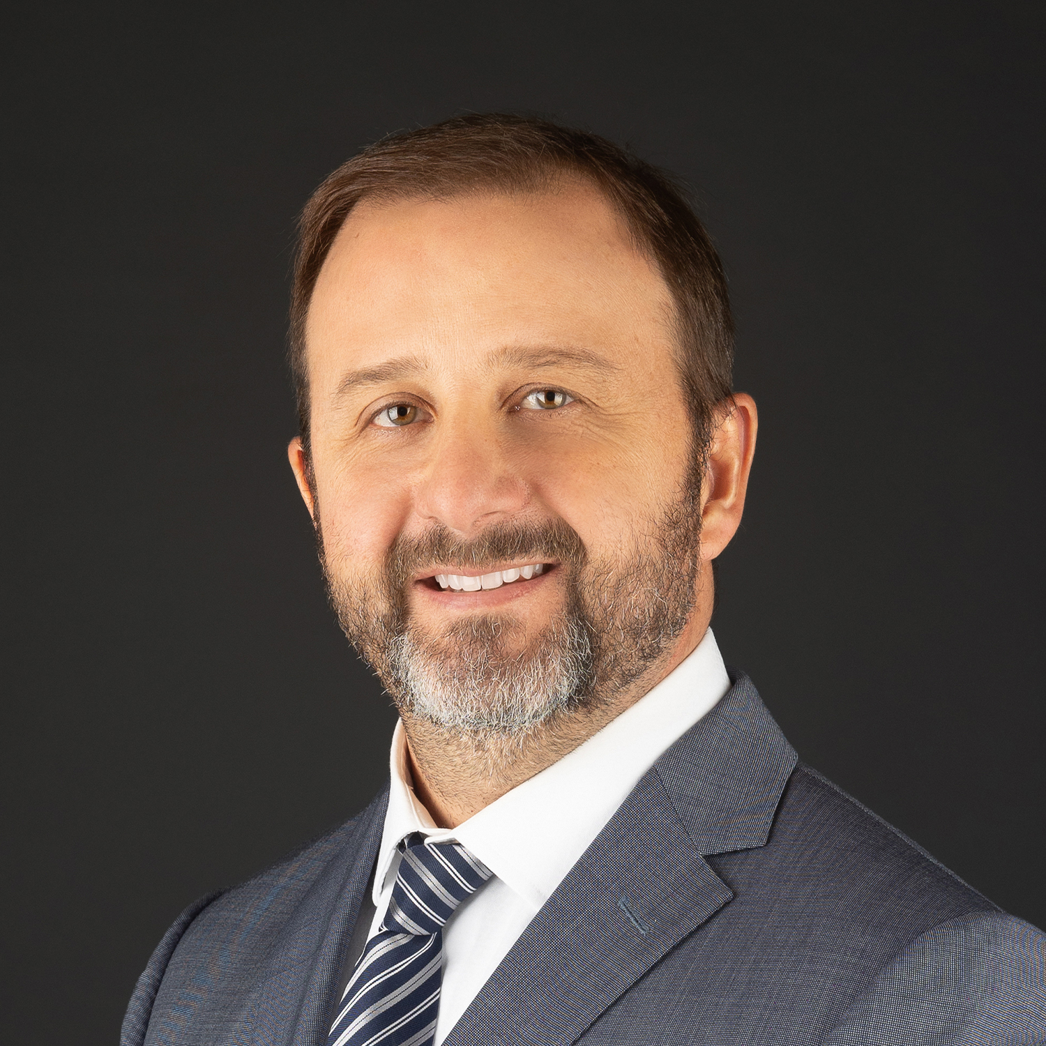 Headshot of Rob Maciver